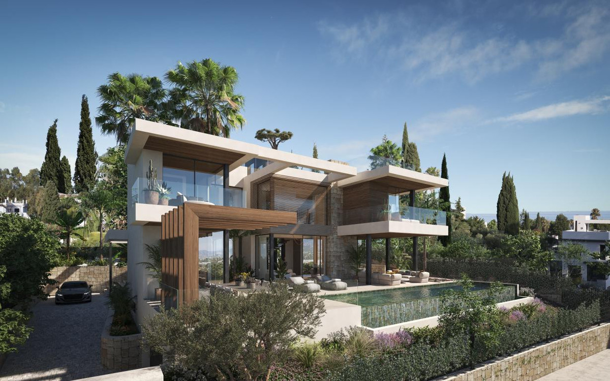 5 Bed Townhouse for sale in The Golden Mile Costa Del Sol, Málaga, Spain