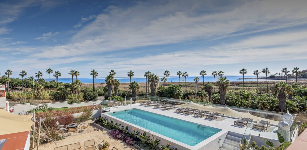 12 Bed Commercial unit for sale in Torreguadiaro Costa Del Sol, Cádiz, Spain