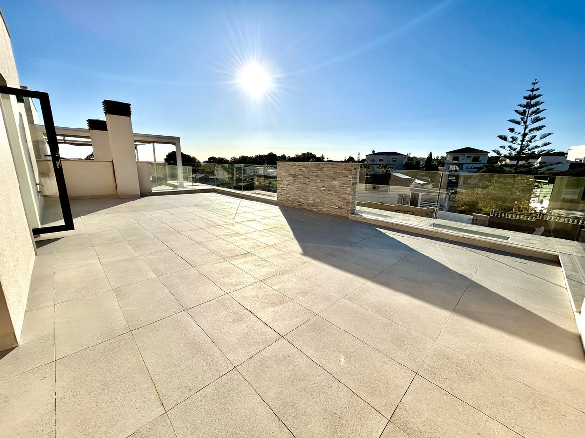 5 Bed Townhouse for sale in Los Balcones Costa Blanca, Alicante, Spain