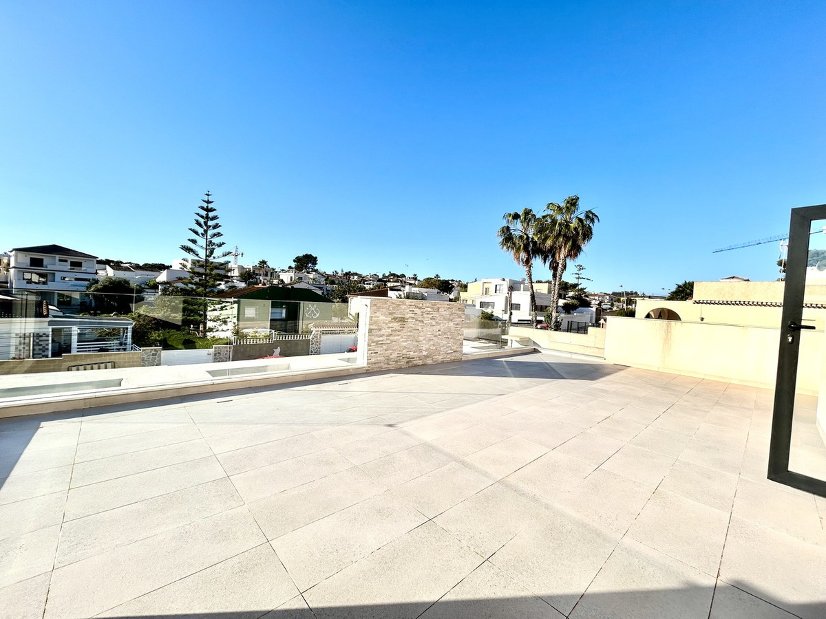 5 Bed Townhouse for sale in Los Balcones Costa Blanca, Alicante, Spain