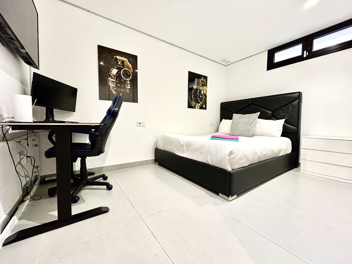 5 Bed Townhouse for sale in Los Balcones Costa Blanca, Alicante, Spain