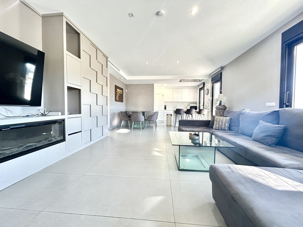 5 Bed Townhouse for sale in Los Balcones Costa Blanca, Alicante, Spain