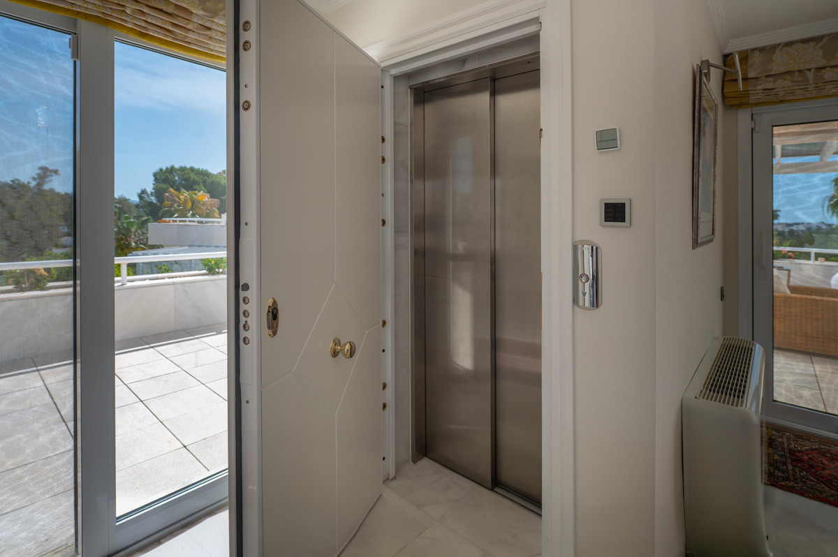 Se vende Ático Dúplex de 4 dormitorios en Costa Del Sol, Málaga, España