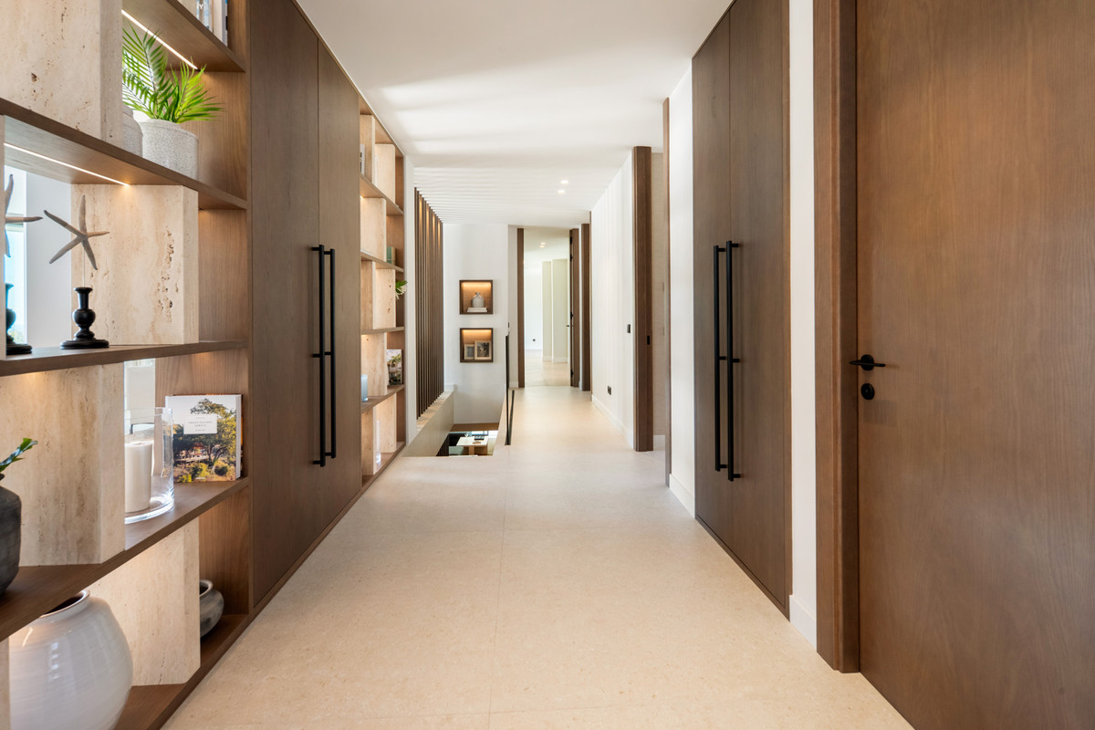 Se vende Villa - Chalet de 6 dormitorios en Costa Del Sol, Málaga, España