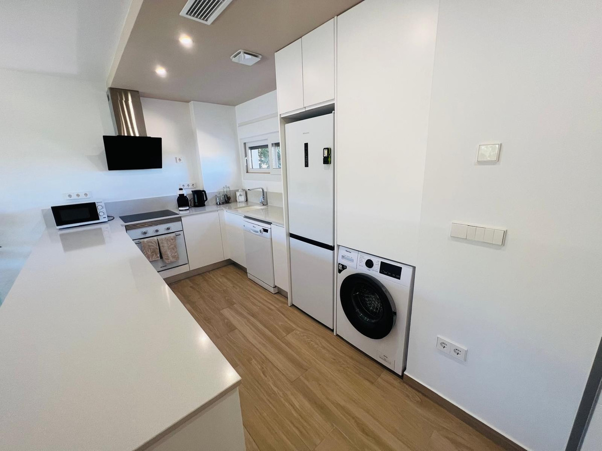 2 Bed Apartment for sale in Vista Bella Golf Costa Blanca, Alicante, Spain