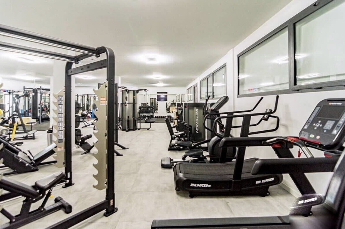 2 Bed Apartment for sale in Benahavís Costa Del Sol, Málaga, Spain
