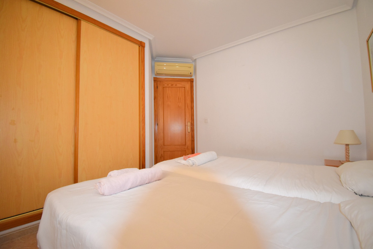 3 Bed Apartment for sale in Playa Flamenca Costa Blanca, Alicante, Spain
