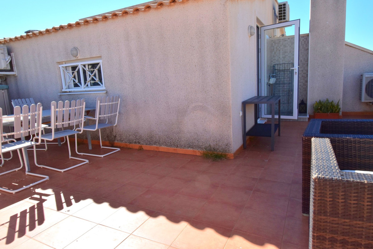 3 Bed Apartment for sale in Playa Flamenca Costa Blanca, Alicante, Spain
