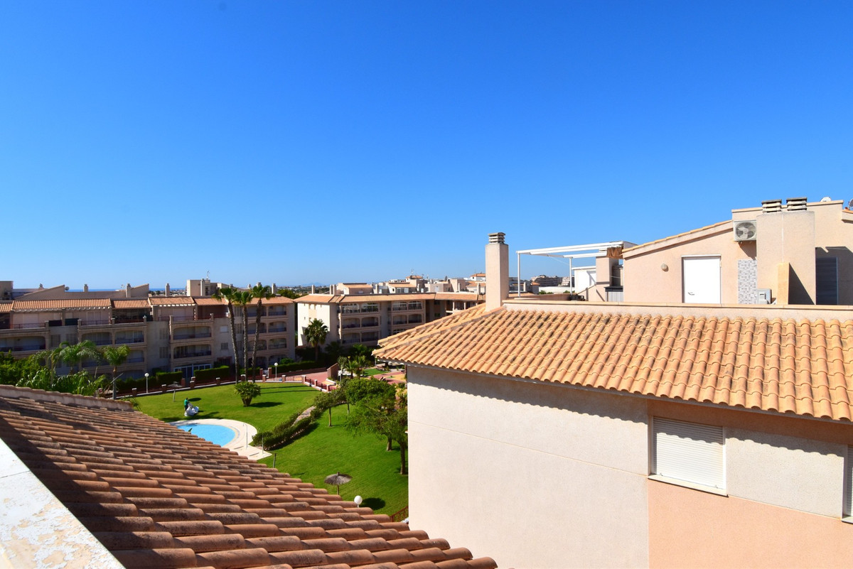 3 Bed Apartment for sale in Playa Flamenca Costa Blanca, Alicante, Spain