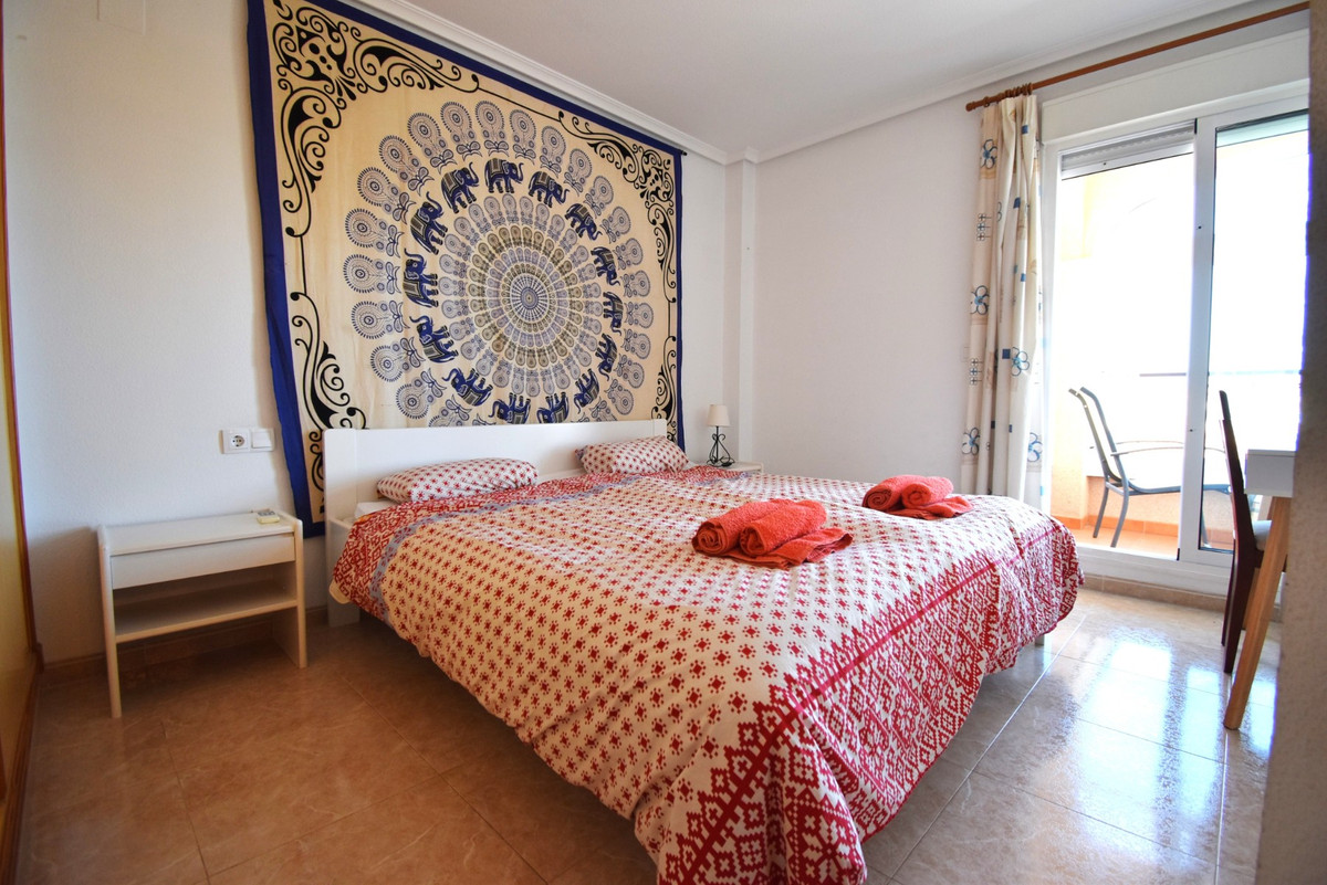 3 Bed Apartment for sale in Playa Flamenca Costa Blanca, Alicante, Spain
