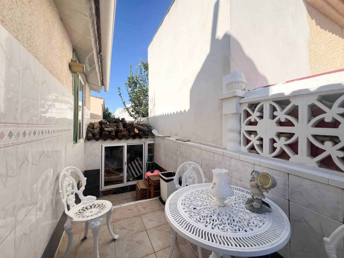 3 Bed Townhouse for sale in La Siesta Costa Blanca, Alicante, Spain