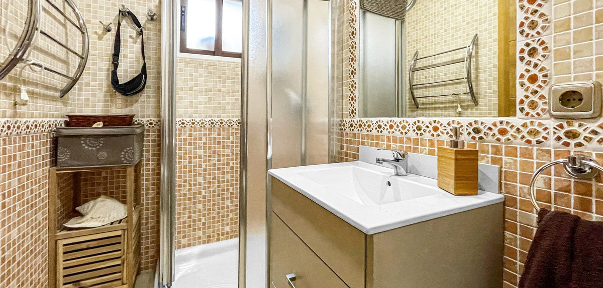 Se vende Adosada de 3 dormitorios en Costa Blanca, Alicante, España