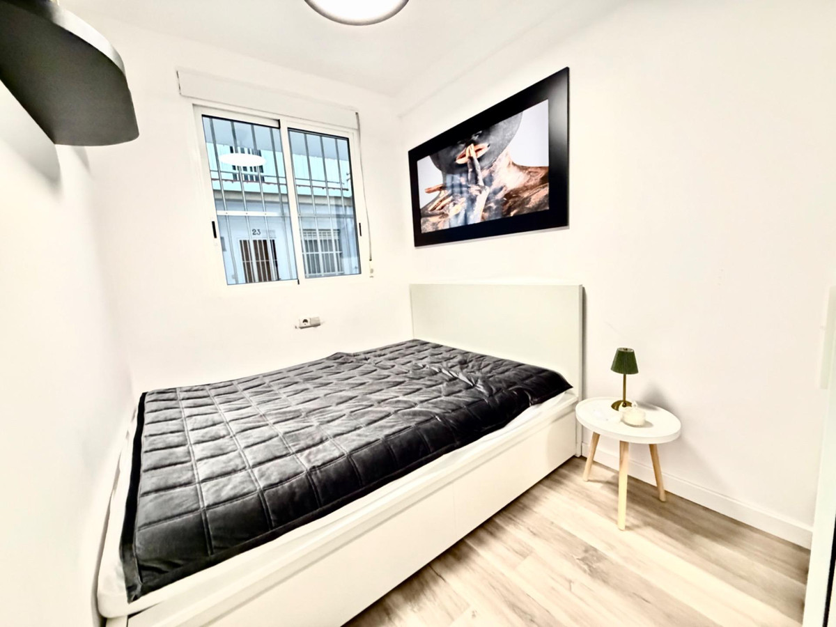 Se vende Apartamento Planta Media de 1 dormitorios en Costa Blanca, Alicante, España