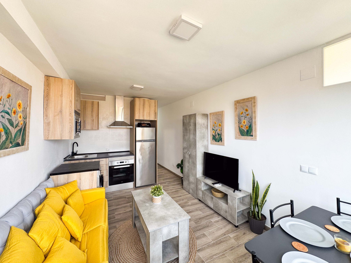 Se vende Apartamento Planta Media de 2 dormitorios en Costa Blanca, Alicante, España