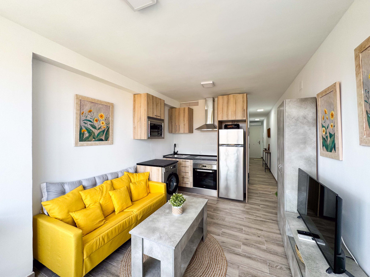 Se vende Apartamento Planta Media de 2 dormitorios en Costa Blanca, Alicante, España