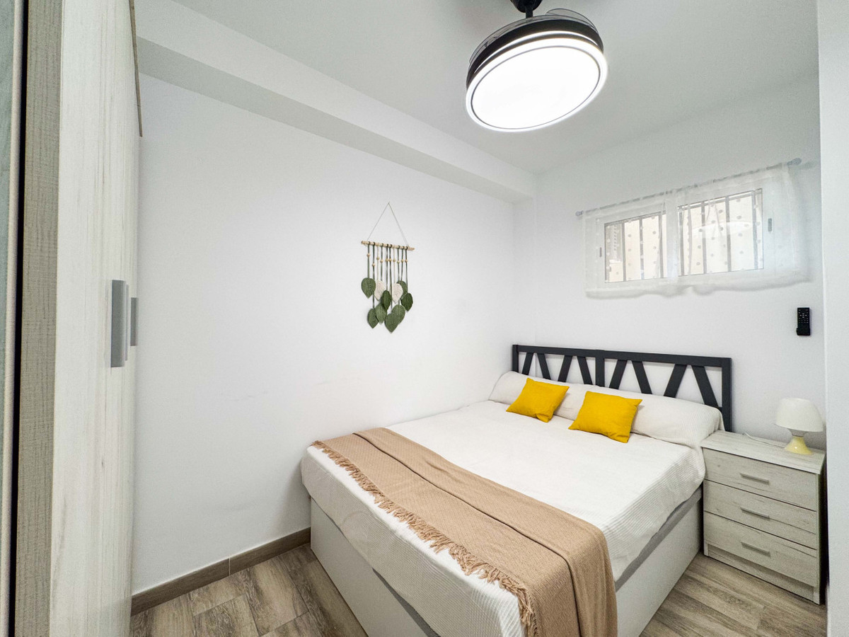 Se vende Apartamento Planta Media de 2 dormitorios en Costa Blanca, Alicante, España