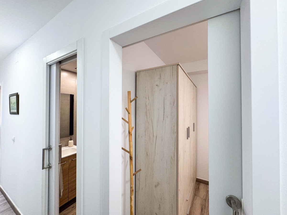 Se vende Apartamento Planta Media de 2 dormitorios en Costa Blanca, Alicante, España