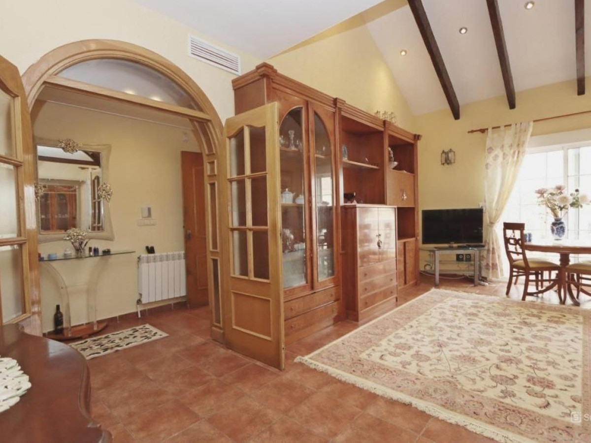 Se vende Villa - Chalet de 4 dormitorios en Costa Blanca, Alicante, España