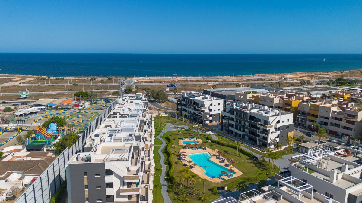Se vende Ático de 2 dormitorios en Costa Blanca, Alicante, España