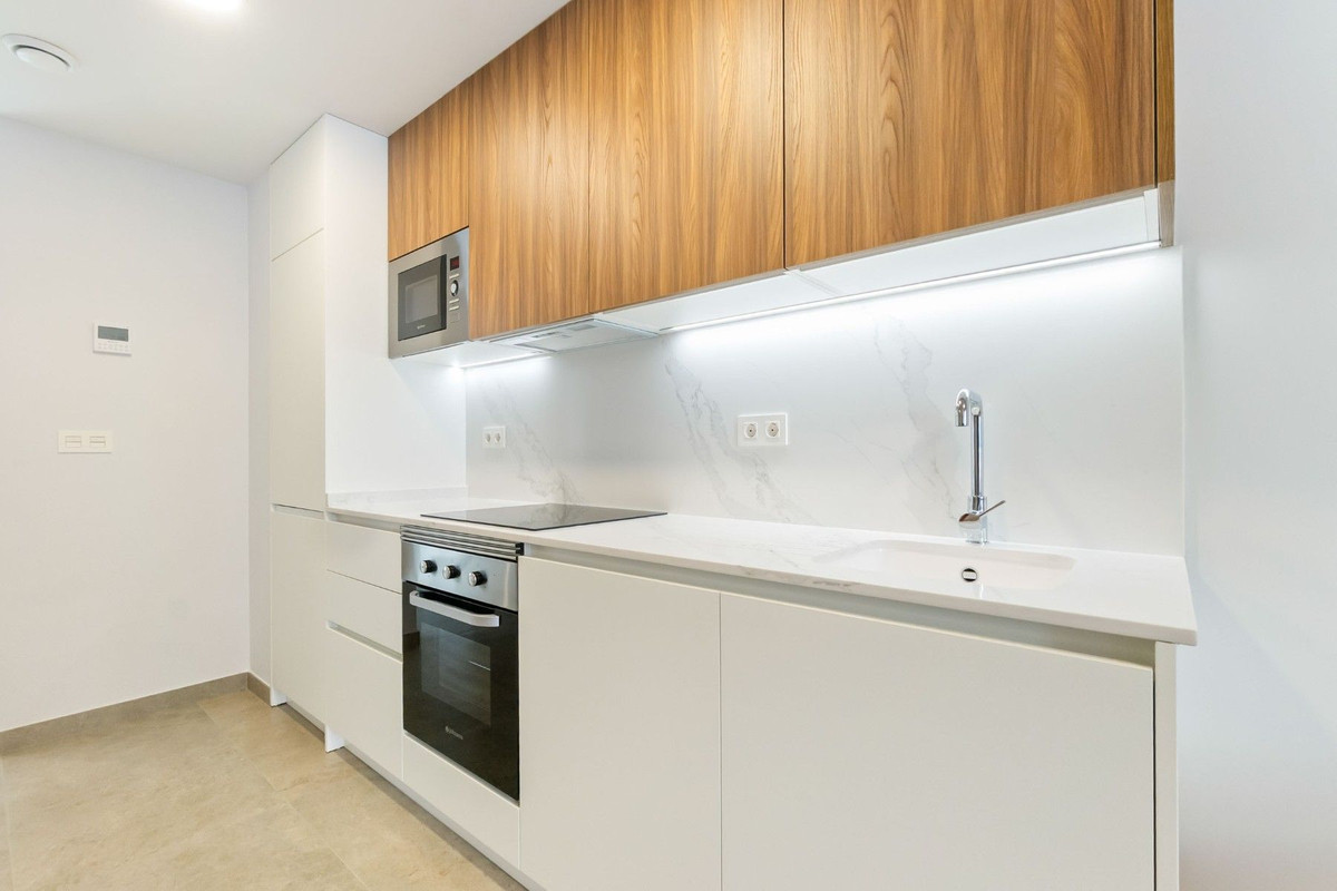 Se vende Apartamento Planta Media de 2 dormitorios en Costa Blanca, Alicante, España