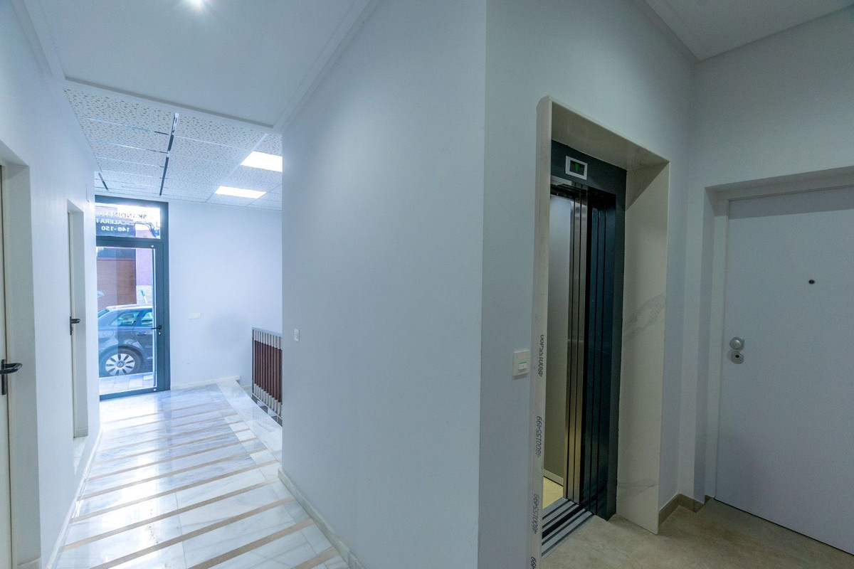 Se vende Apartamento Planta Media de 2 dormitorios en Costa Blanca, Alicante, España