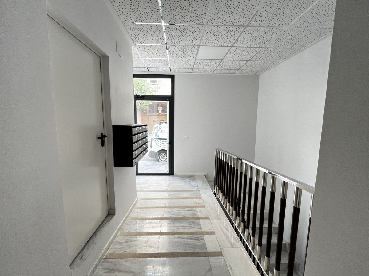 Se vende Apartamento Planta Media de 2 dormitorios en Costa Blanca, Alicante, España