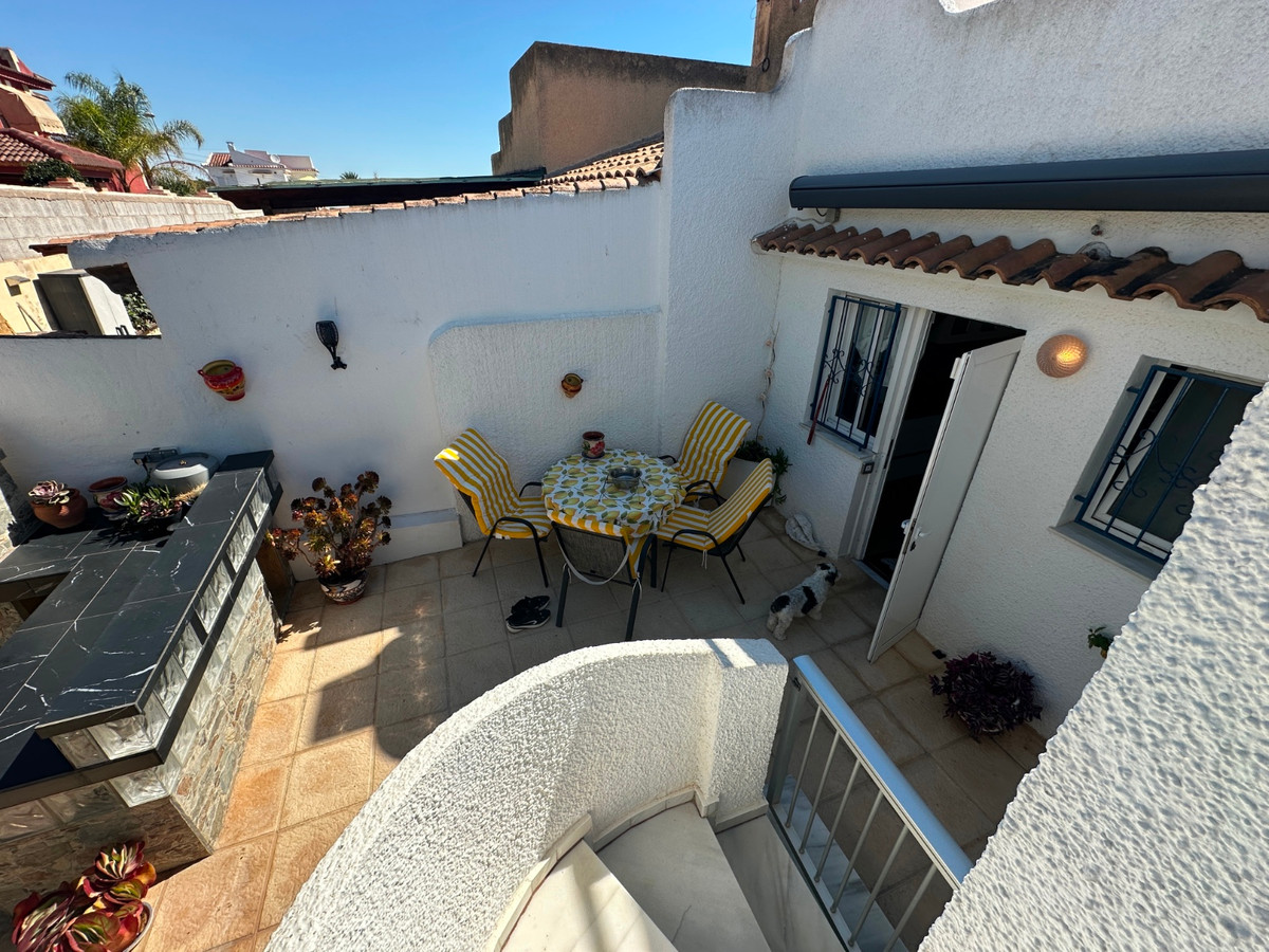 Se vende Adosada de 2 dormitorios en Costa Blanca, Alicante, España