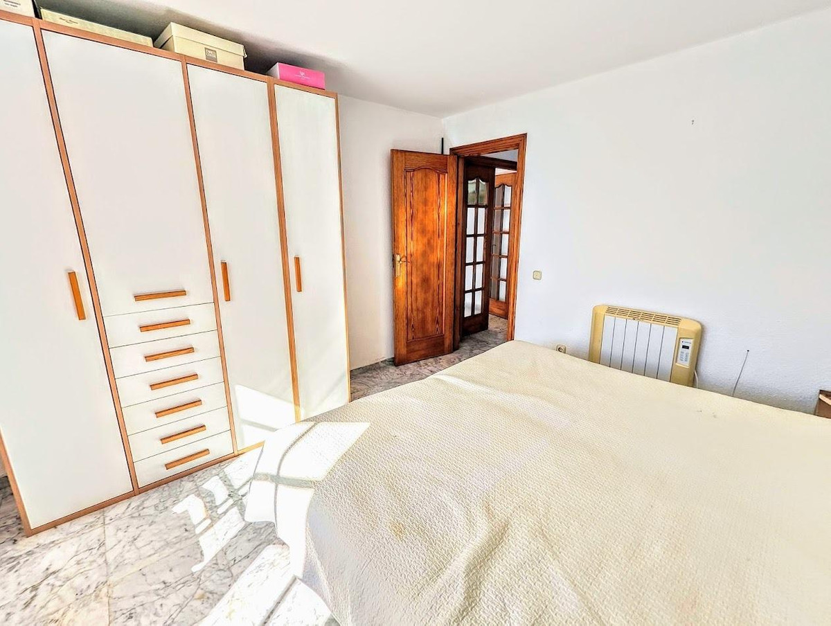 4 Bed Townhouse for sale in Benalmadena Costa Costa Del Sol, Málaga, Spain