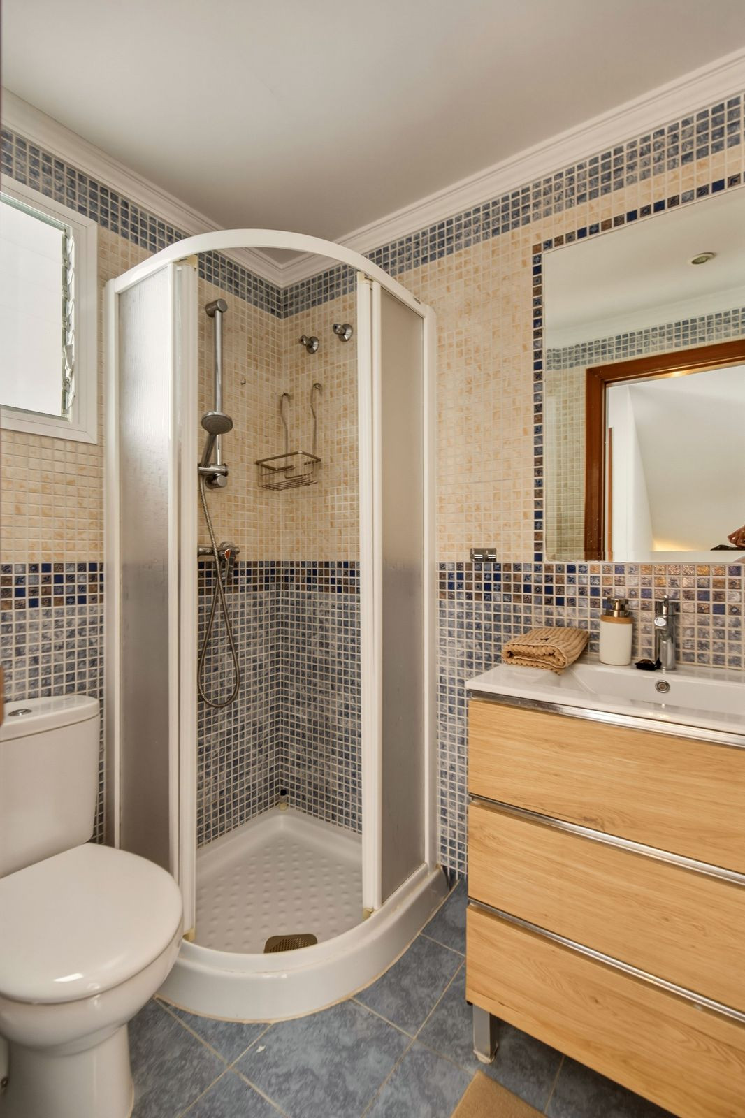 Se vende Adosada de 5 dormitorios en Costa Del Sol, Málaga, España