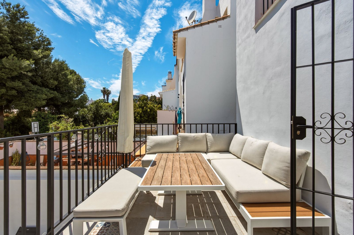 Se vende Adosada de 5 dormitorios en Costa Del Sol, Málaga, España