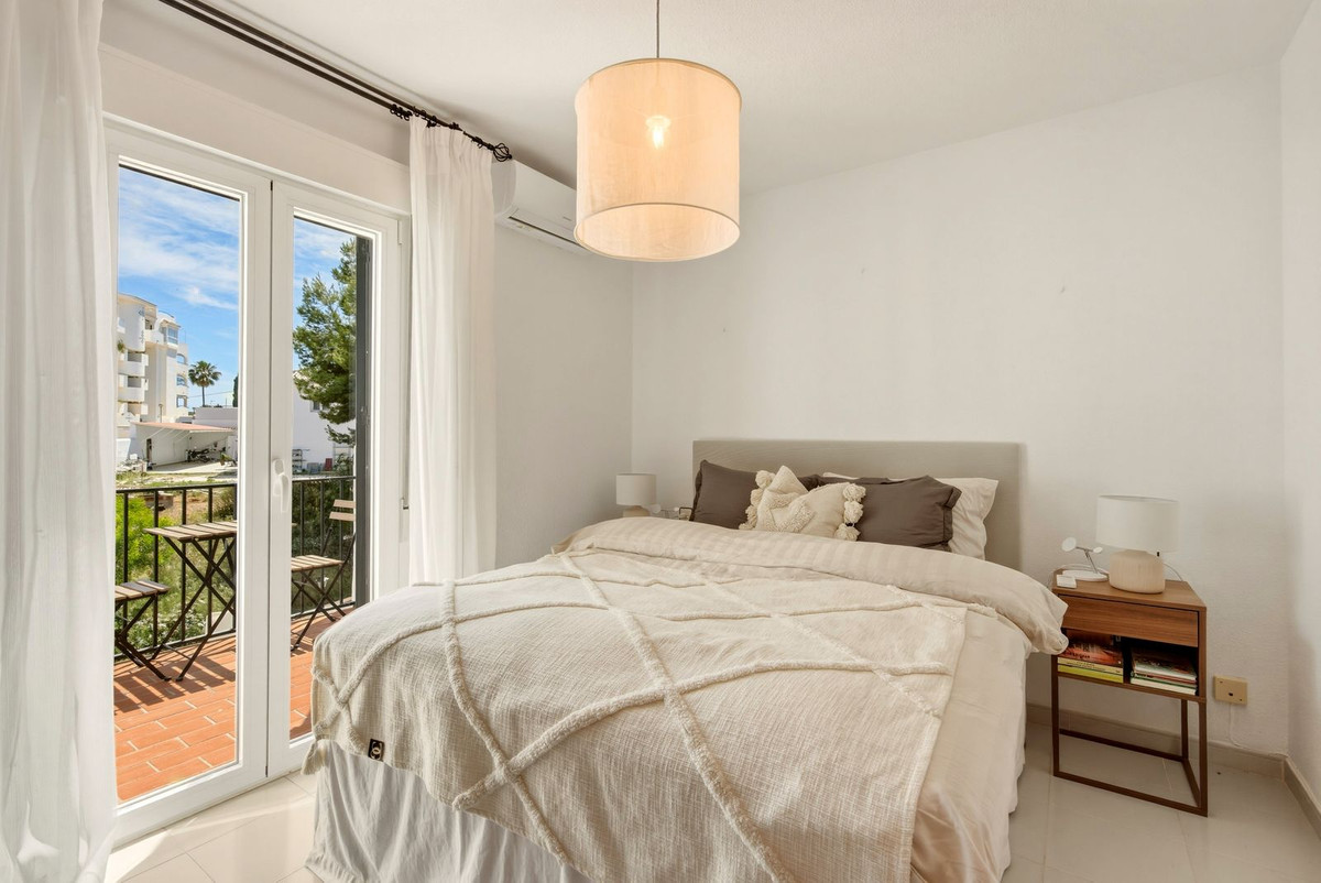 Se vende Adosada de 5 dormitorios en Costa Del Sol, Málaga, España
