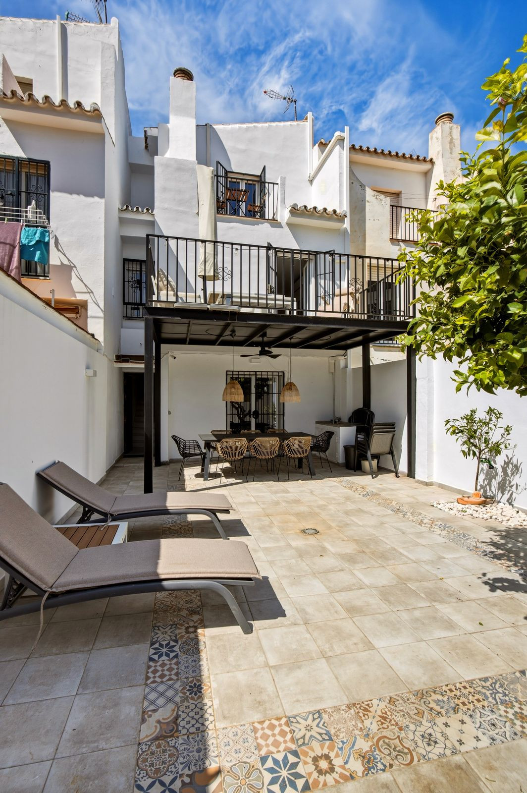 Se vende Adosada de 5 dormitorios en Costa Del Sol, Málaga, España