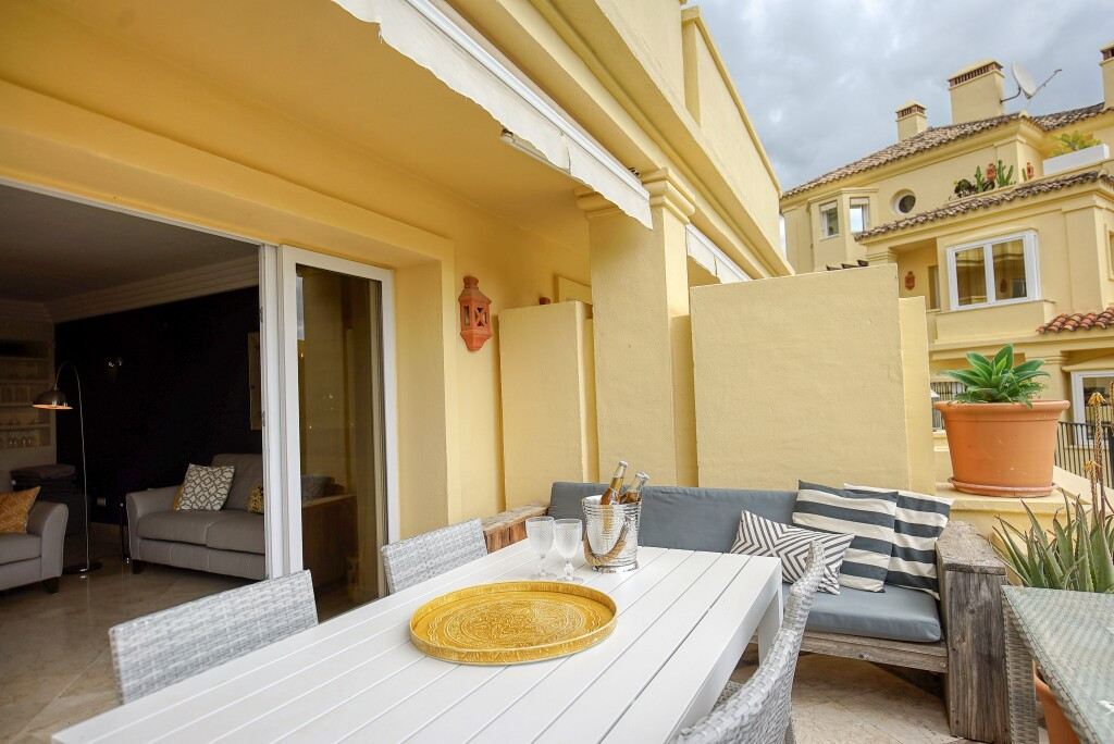 3 Bed Apartment for sale in Casares Playa Costa Del Sol, Málaga, Spain