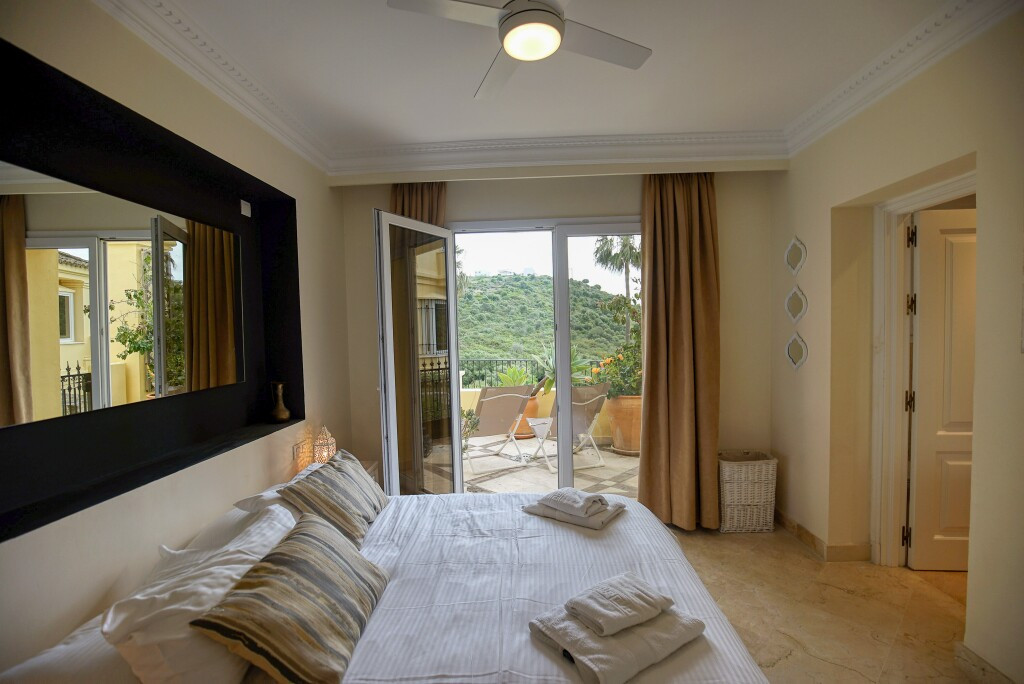 3 Bed Apartment for sale in Casares Playa Costa Del Sol, Málaga, Spain