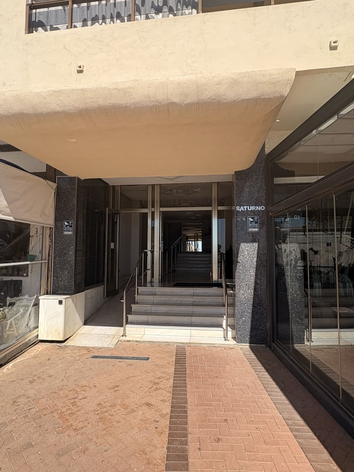 2 Bed Apartment for sale in Fuengirola Costa Del Sol, Málaga, Spain