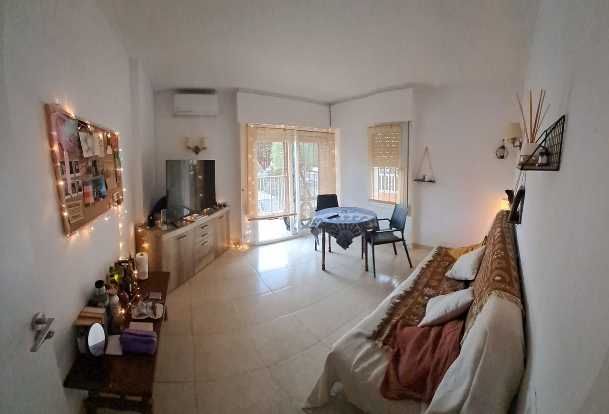 1 Bed Apartment for sale in Benalmadena Costa Del Sol, Málaga, Spain