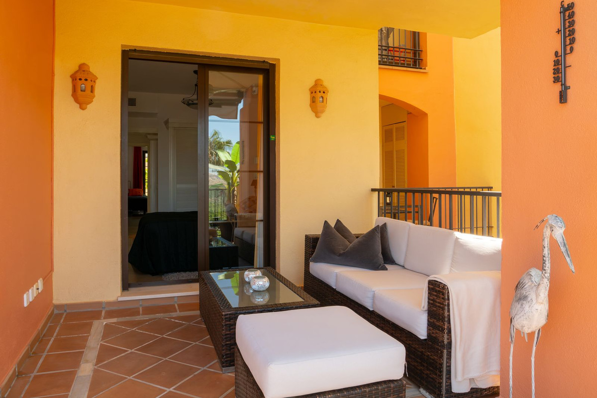 Se vende Apartamento Planta Media de 3 dormitorios en Costa Del Sol, Málaga, España