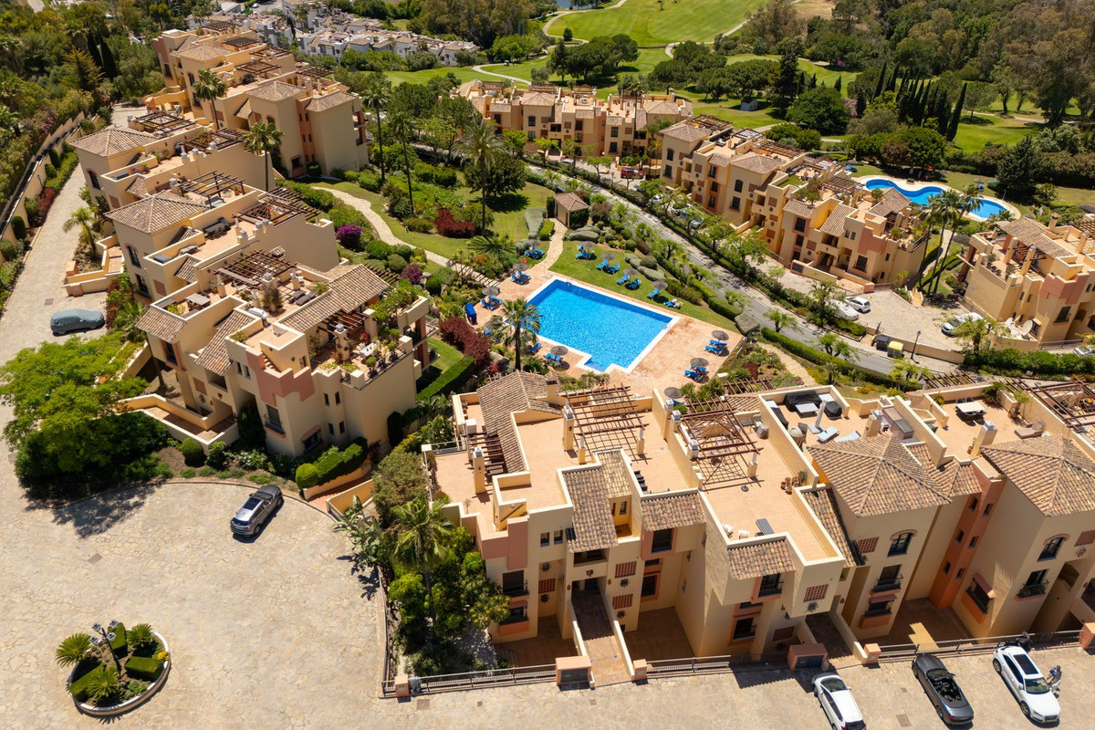 Se vende Apartamento Planta Media de 3 dormitorios en Costa Del Sol, Málaga, España