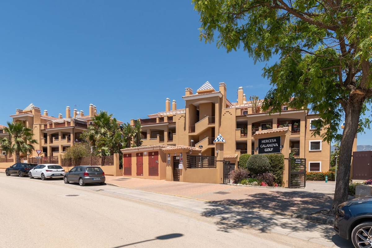 2 Bed Apartment for sale in La Cala De Mijas Costa Del Sol, Málaga, Spain