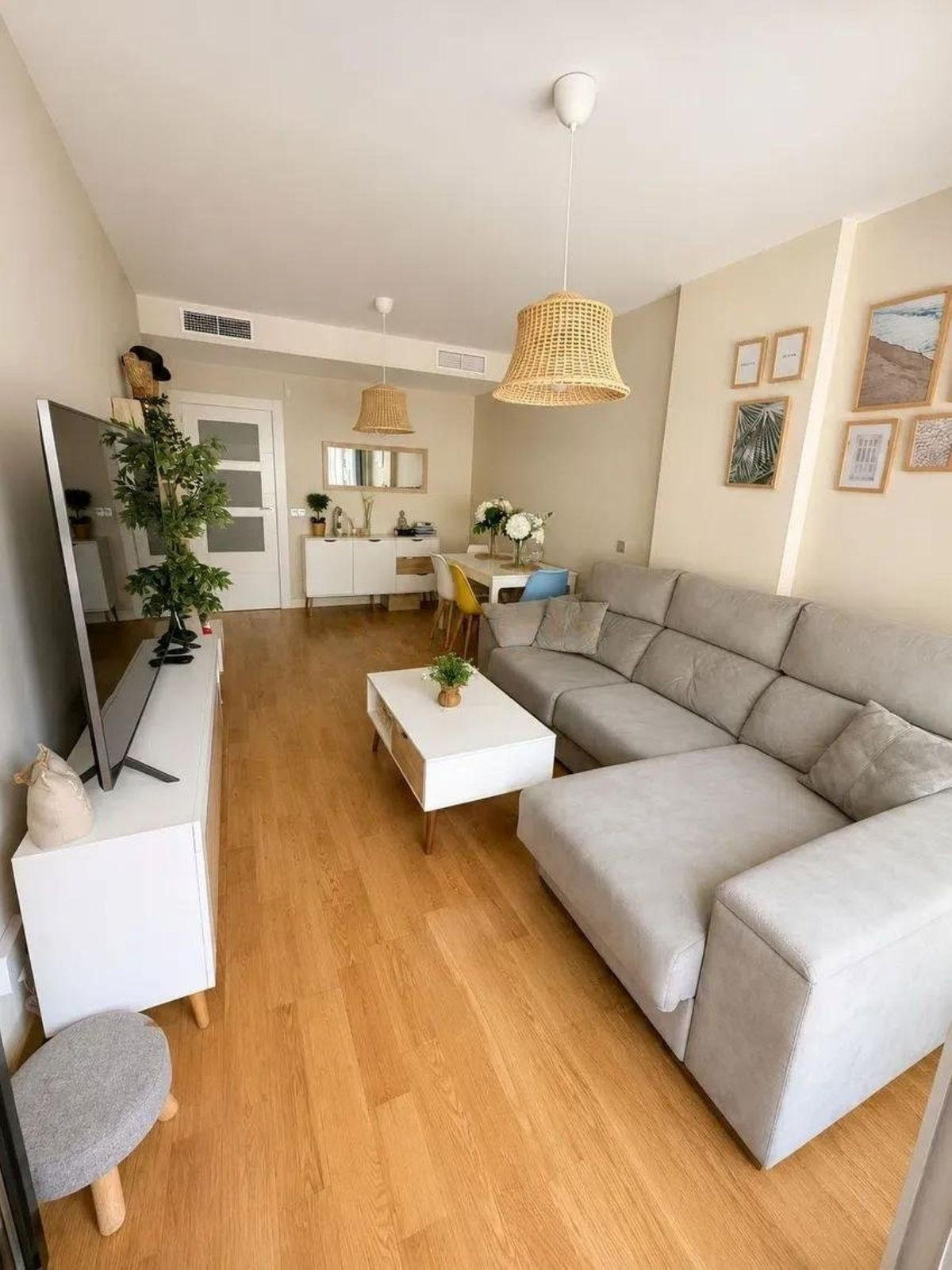 2 Bed Apartment for sale in El Pinillo Costa Del Sol, Málaga, Spain