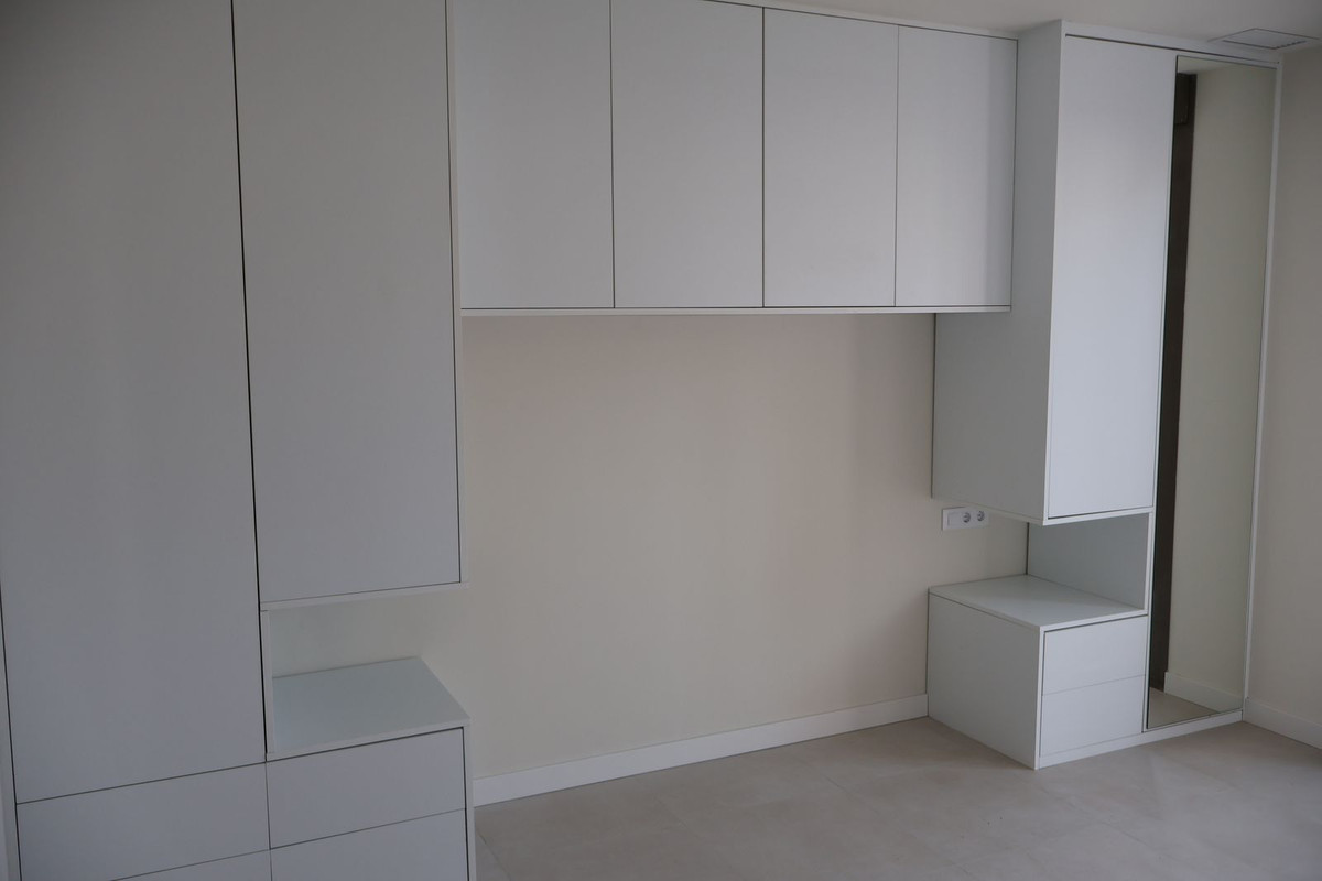 2 Bed Apartment for sale in Estepona Costa Del Sol, Málaga, Spain