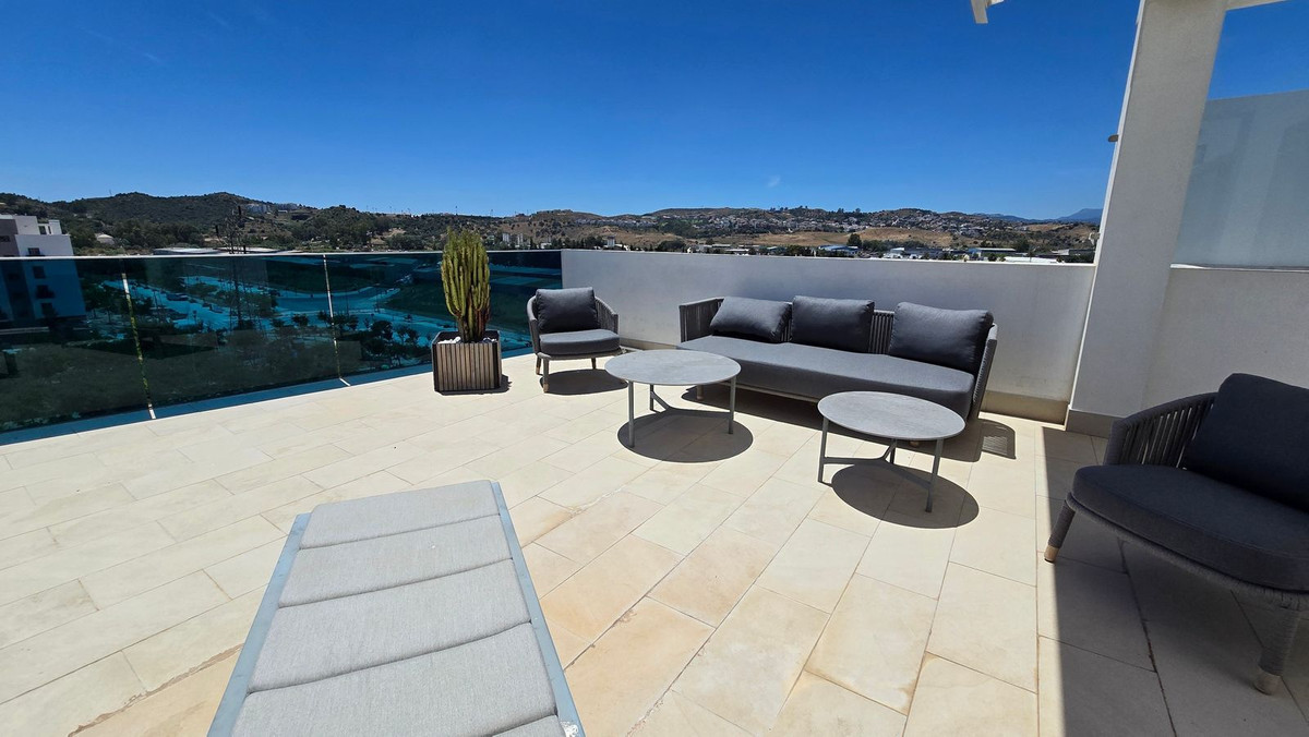 3 Bed Apartment for sale in Fuengirola Costa Del Sol, Málaga, Spain