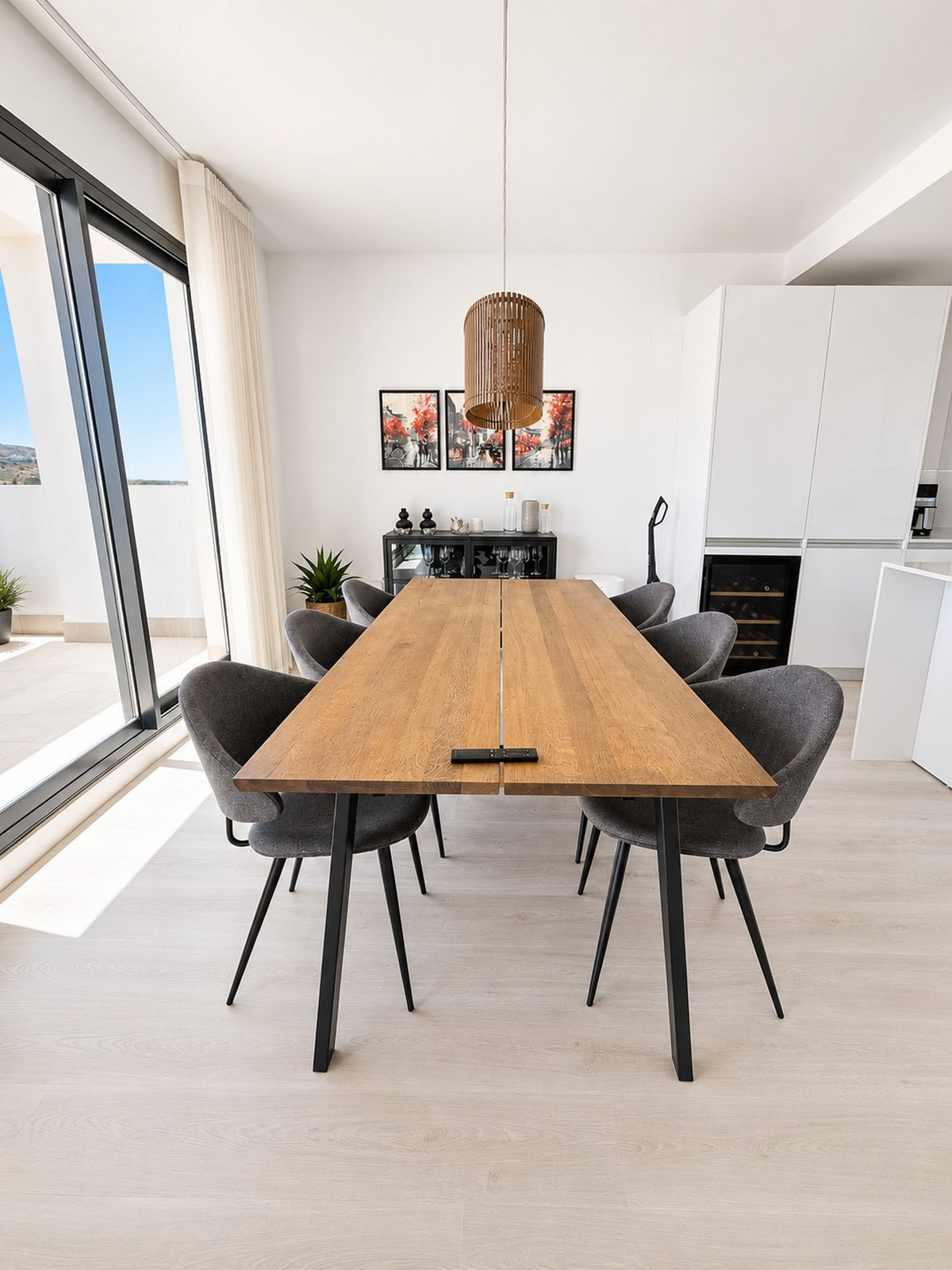 3 Bed Apartment for sale in Fuengirola Costa Del Sol, Málaga, Spain
