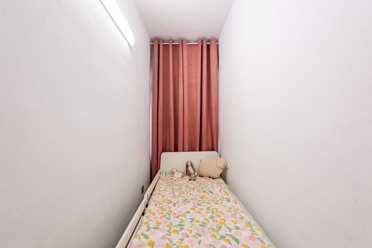 3 Bed Townhouse for sale in The Golden Mile Costa Del Sol, Málaga, Spain