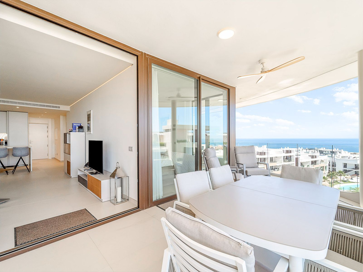 2 Bed Apartment for sale in Fuengirola Costa Del Sol, Málaga, Spain