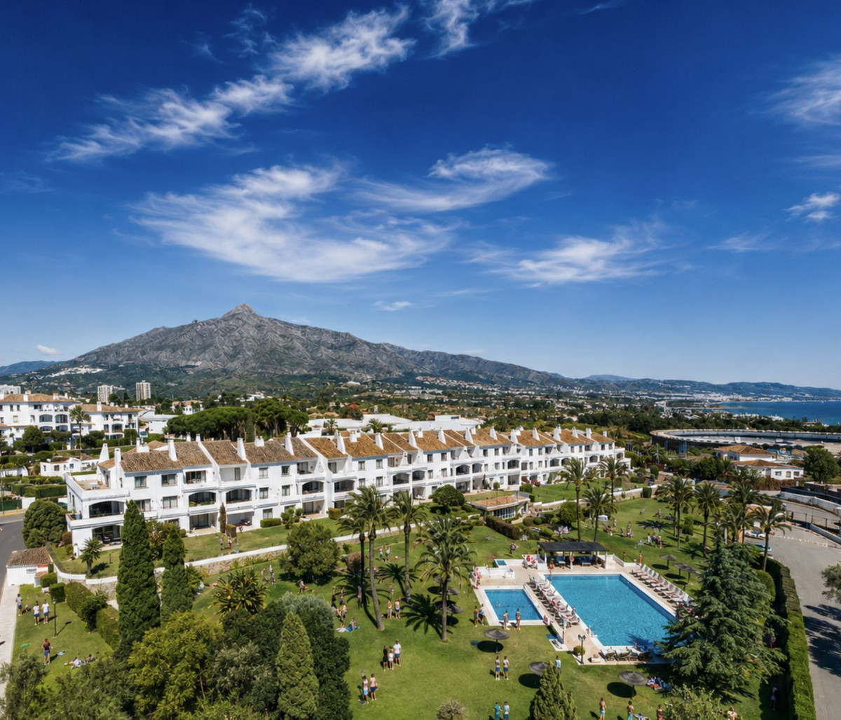 3 Bed Apartment for sale in Nueva Andalucía Costa Del Sol, Málaga, Spain