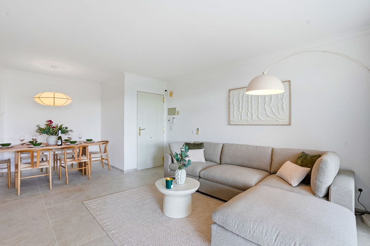 Se vende Apartamento Planta Baja de 3 dormitorios en Costa Del Sol, Málaga, España