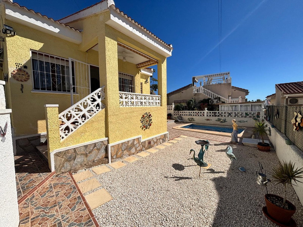 2 Bed Townhouse for sale in Ciudad Quesada Costa Blanca, Alicante, Spain