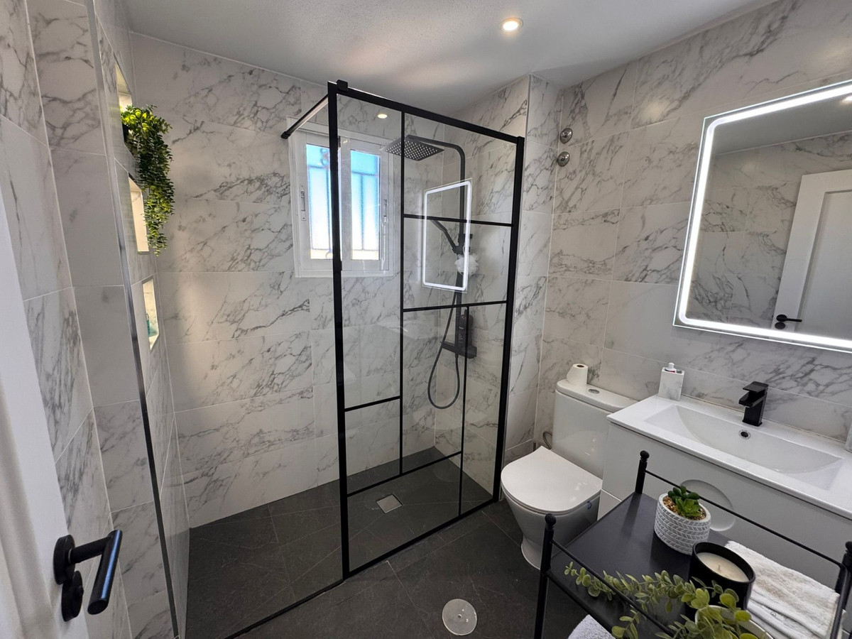 Se vende Adosada de 3 dormitorios en Costa Blanca, Alicante, España