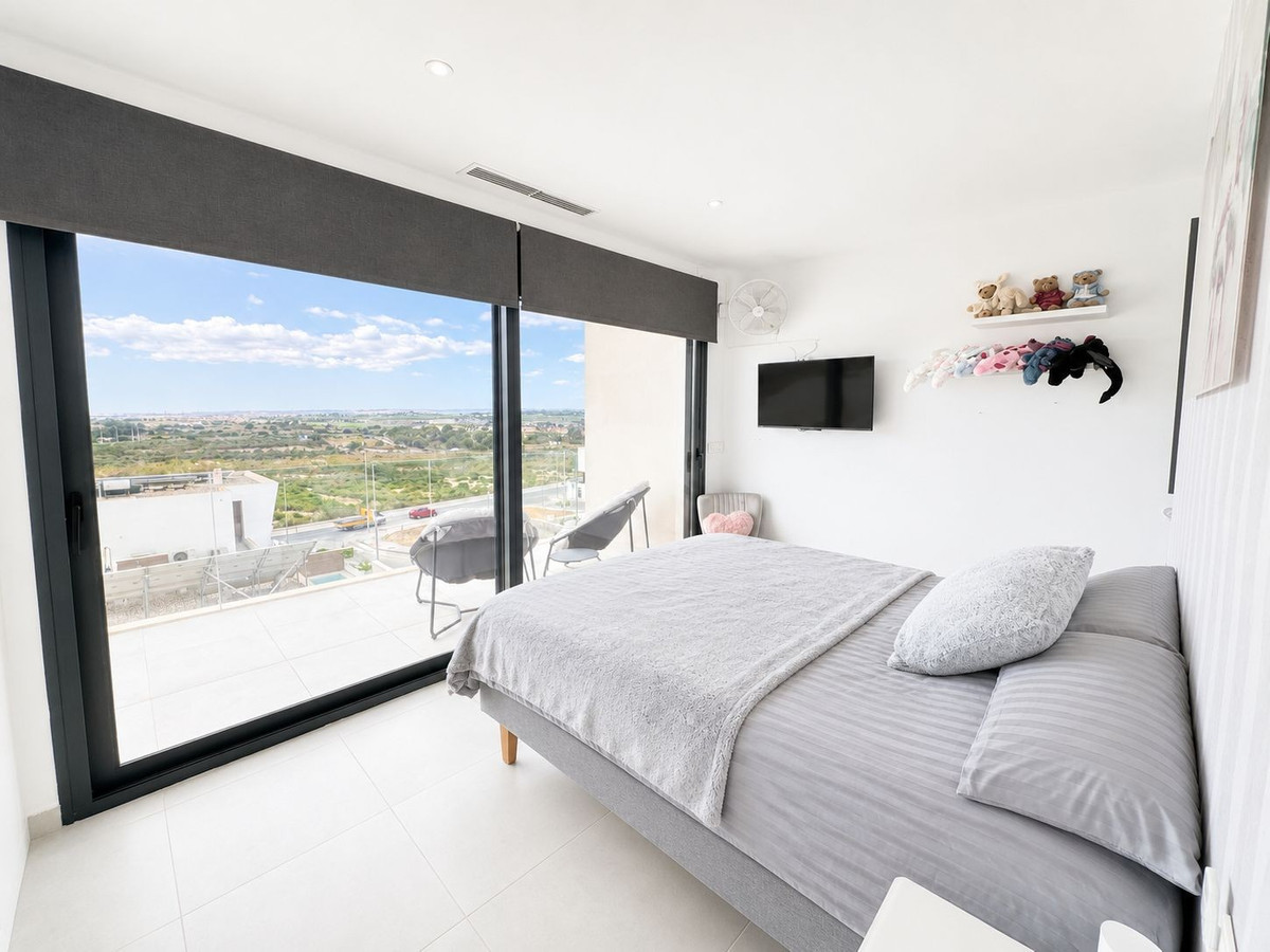 4 Bed Townhouse for sale in Benijofar Costa Blanca, Alicante, Spain